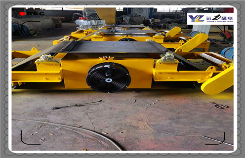 RCDC系列風冷自卸式電磁除鐵器 RCDC系列風冷自卸式電磁除鐵器