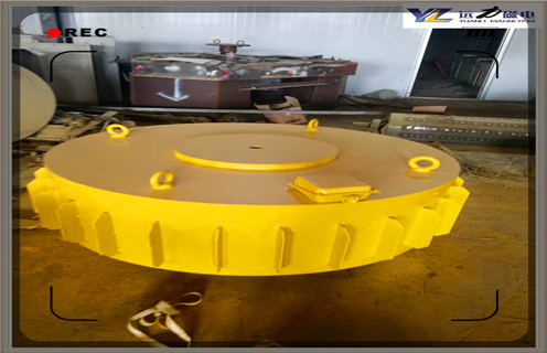 什么結構設計用于濕懸浮電磁除鐵器？