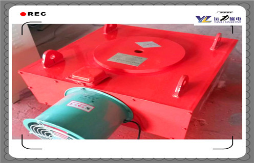 電磁除鐵器,電磁除鐵器生產(chǎn)廠家,風(fēng)冷式電磁除鐵器 電磁除鐵器,電磁除鐵器生產(chǎn)廠家,風(fēng)冷式電磁除鐵器
