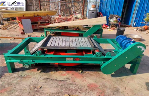 電磁除鐵器,自卸式電磁除鐵器,甘肅低成本自卸式電磁除鐵器 電磁除鐵器,自卸式電磁除鐵器,甘肅低成本自卸式電磁除鐵器