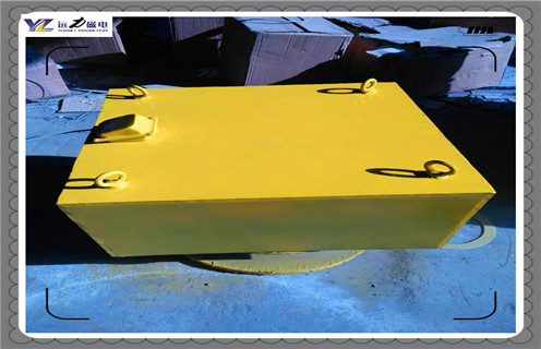 永磁除鐵器，懸掛式永磁除鐵器特點和選用維護知識參數(shù)_內(nèi)部磁塊安裝方法_永磁除鐵器在啟動前需要進行哪些檢查工作呢規(guī)格型號價格