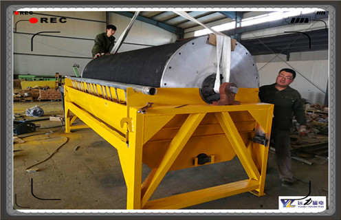 河沙磁選機，河沙磁選機的脈石磁性礦物在翻動中注意的問題_小型磁選機_水洗篩沙機沙子分選機價格 