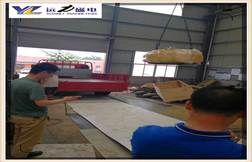 電磁除鐵器，山東礦用懸掛式電磁除鐵器定做_規(guī)格型號_山東礦用懸掛式電磁除鐵器定做工作原理及內(nèi)部結(jié)構(gòu)