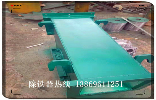 永磁管道除鐵器，海南永磁管道除鐵器報價_遠力海南永磁管道除鐵器報價應用安裝示意圖型12000高斯_可定制工作原理