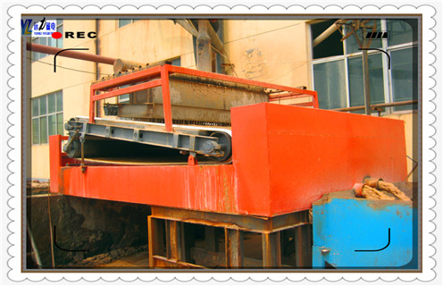 平板磁選機，陜西求購平板式磁選機_皮帶老跑偏的磁筒更換工作原理_陜西求購平板式磁選機選礦規格參數及執行標準