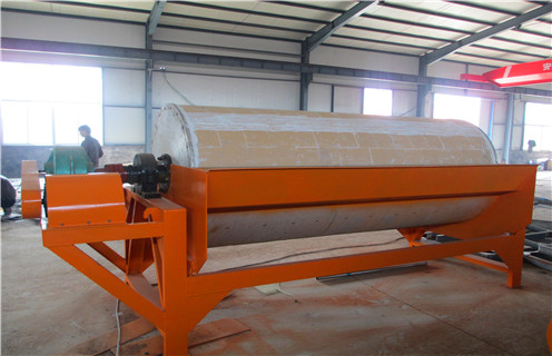 錳鐵礦干式磁選機(jī),內(nèi)蒙古錳鐵礦干式磁選機(jī)工作原理_多少錢(qián)_內(nèi)蒙古錳鐵礦干式磁選機(jī)能提高多少品位 錳鐵礦干式磁選機(jī),內(nèi)蒙古錳鐵礦干式磁選機(jī)工作原理_多少錢(qián)_內(nèi)蒙古錳鐵礦干式磁選機(jī)能提高多少品位